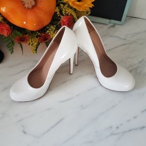 Alejandro ingelmo, white heels, size 6
